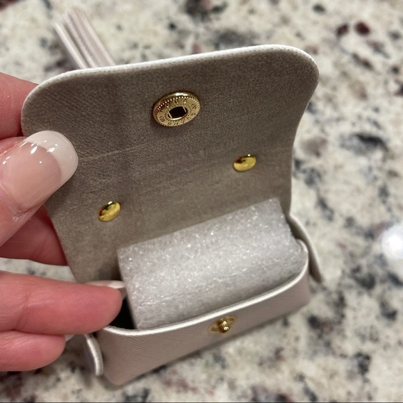 🌵Mini Purse AirPods Pro™️ Handbag Case - Picture 3 of 7